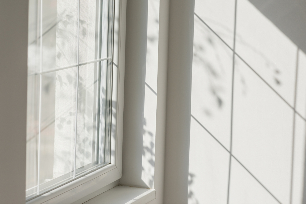 El aspecto visual de una ventana para diferenciar entre ventanas de pvc y aluminio